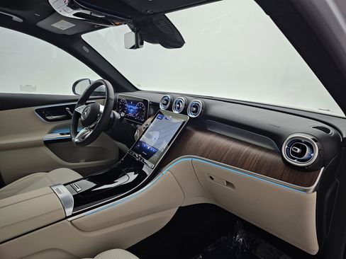 Certified 2025 Mercedes-Benz GLC 300 GLC 300 image 14