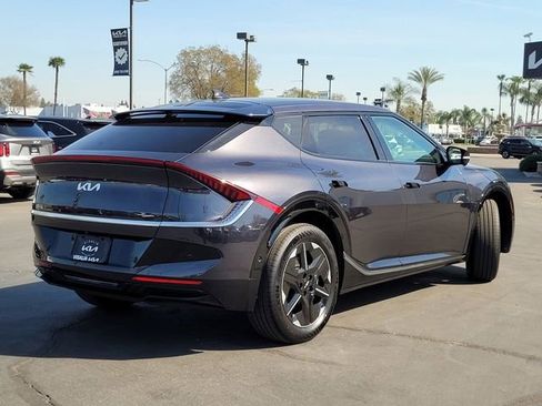 New 2025 Kia EV6 Wind image 5