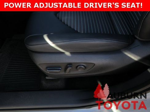 Certified 2025 Toyota Highlander XSE image 15