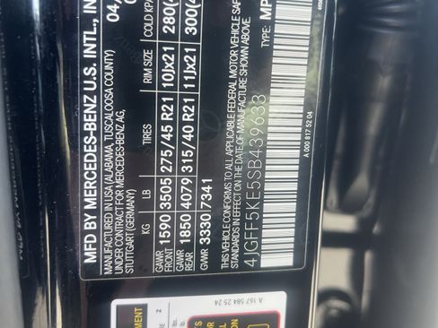 Certified 2025 Mercedes-Benz GLS 450 4MATIC image 36