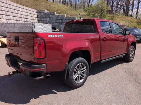 Used 2022 Chevrolet Colorado W/T w/ Custom Special Edition AWD/4WD image 5