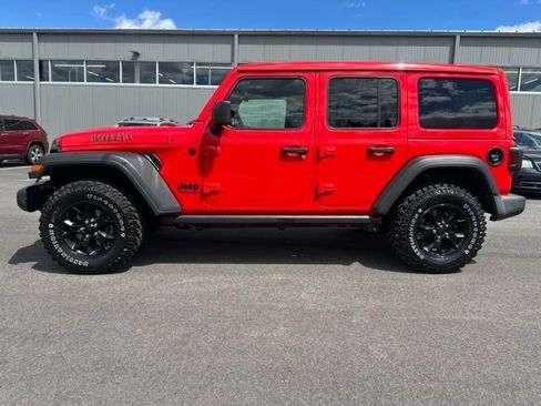 Used 2021 Jeep Wrangler Unlimited Sport AWD/4WD image 3