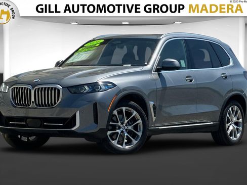 Used 2024 BMW X5 xDrive40i w/ Premium Package image 1