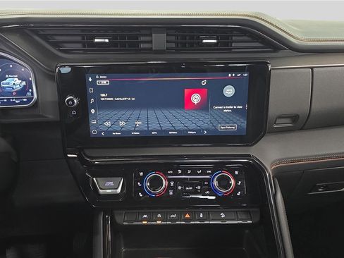 Used 2022 GMC Sierra 1500 AT4 w/ AT4 Preferred Package AWD/4WD image 22