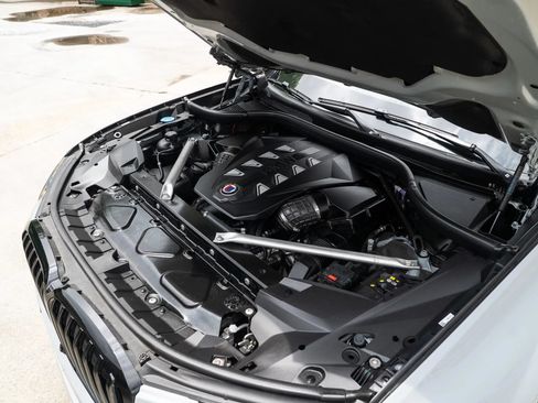 Used 2024 BMW ALPINA XB7 AWD/4WD image 19