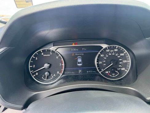 Used 2025 Nissan Altima 2.5 SV w/ SV Special Edition Package AWD/4WD image 17