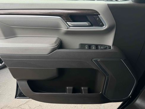 Used 2026 Chevrolet Silverado 1500 RST RWD image 9
