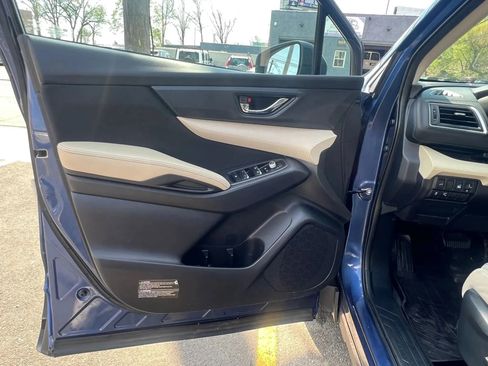 Used 2019 Subaru Ascent Premium AWD/4WD image 13