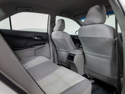 Used 2012 Toyota Camry LE image 20
