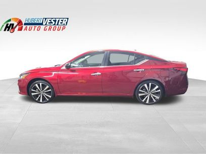 Used 2022 Nissan Altima 2.5 SR