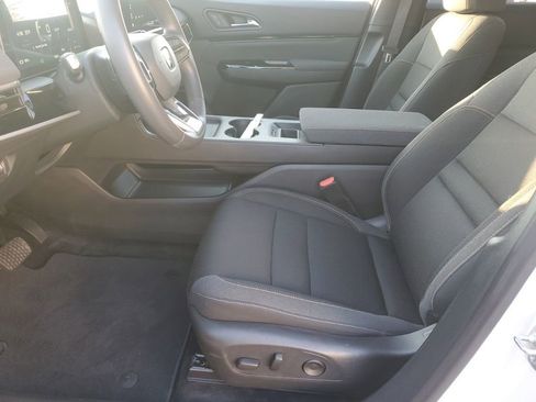 Used 2025 Honda Prologue EX image 22