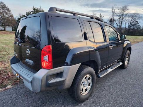 Used 2012 Nissan Xterra X image 6