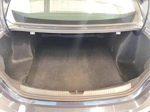 Used 2023 Chevrolet Malibu LT w/ Driver Confidence Package image 5