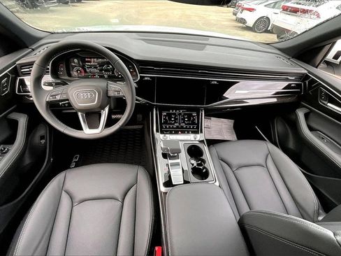 New 2026 Audi Q8 Premium Plus image 3