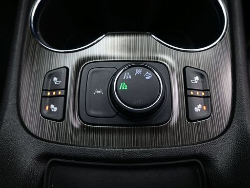 Used 2023 GMC Acadia SLT AWD/4WD image 22