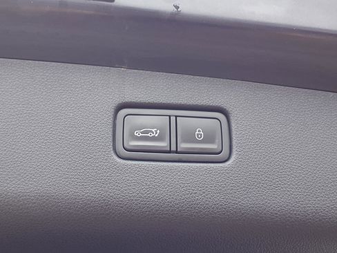 Used 2025 Genesis GV70 2.5T image 22