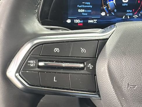 Used 2025 Chevrolet Equinox LT AWD/4WD image 21