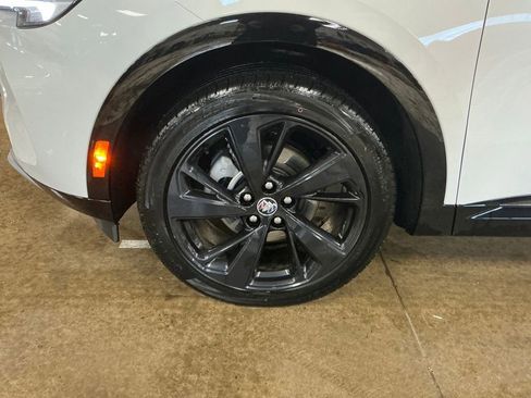 Certified 2023 Buick Envision Preferred w/ Sport Touring Package image 27