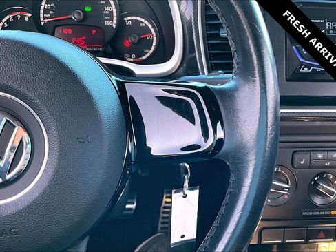 Used 2013 Volkswagen Beetle 2.0T image 12