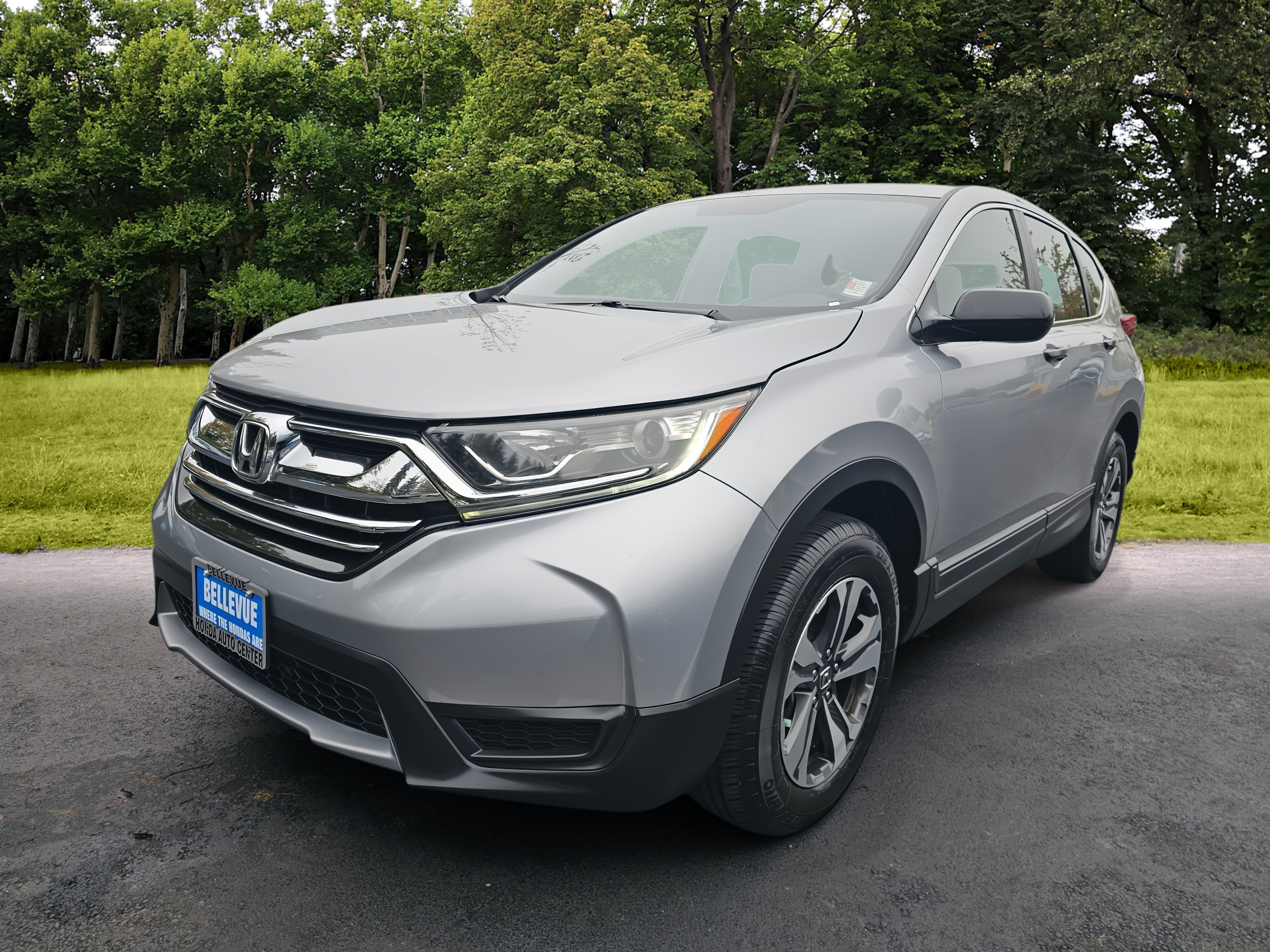 Used 2017 Honda CR-V LX image 3