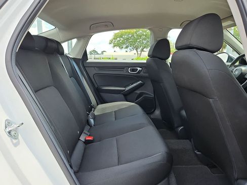 Used 2023 Honda Civic LX image 30