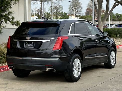 Used 2018 Cadillac XT5 FWD image 4