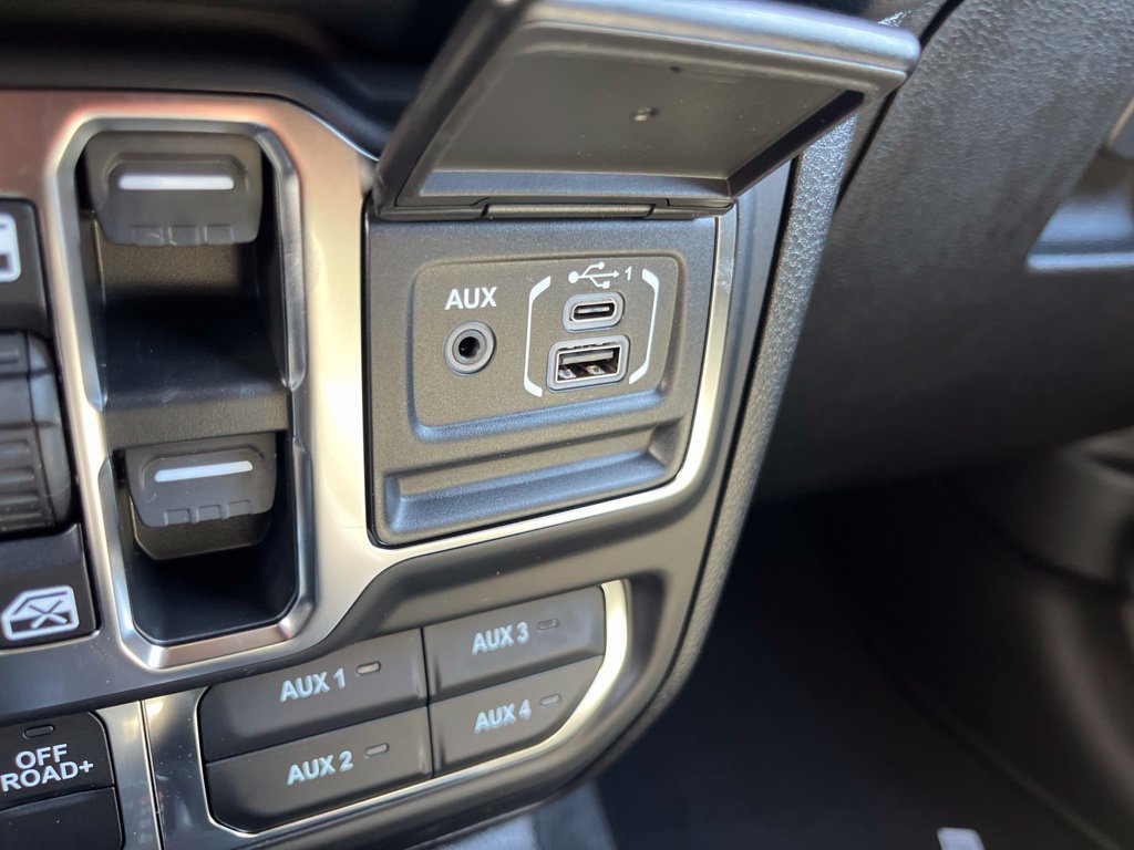 New 2027 Jeep Gladiator Mojave AWD/4WD image 43