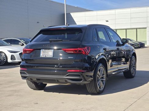 Certified 2025 Audi Q3 2.0T Premium w/ Convenience Package image 6