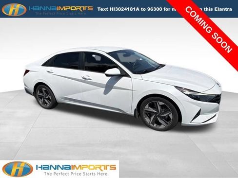 Used 2023 Hyundai Elantra SEL w/ Convenience Package FWD image 1