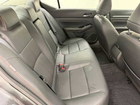 Used 2023 Nissan Altima 2.5 SR w/ SR Premium Package AWD/4WD image 29