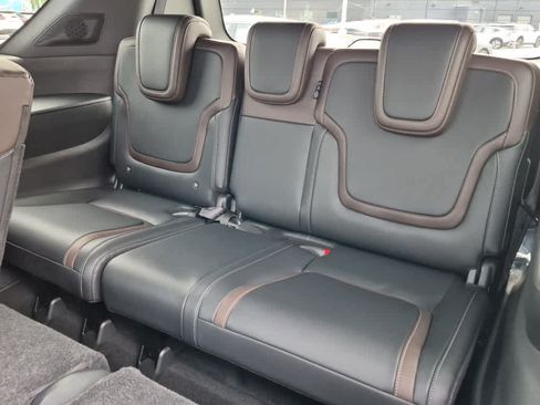 New 2026 Nissan Armada SL w/ Convenience Package AWD/4WD image 7