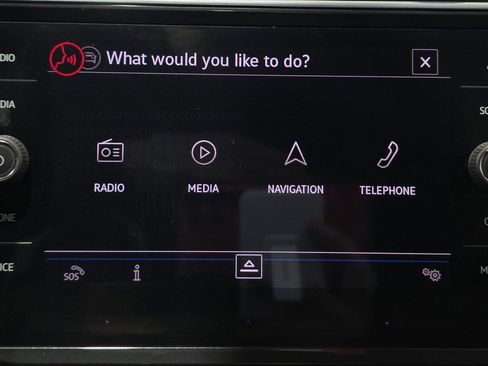 Used 2022 Volkswagen Tiguan SE R-Line image 39