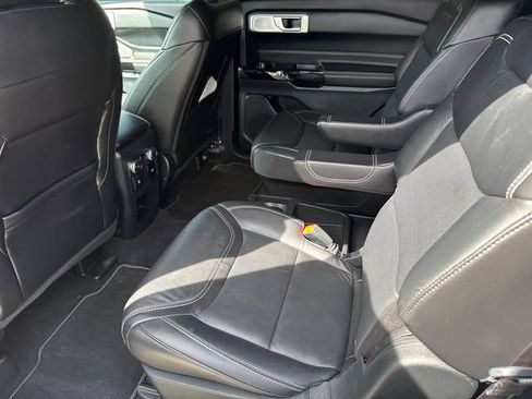 Used 2021 Ford Explorer ST w/ Equipment Group 401A AWD/4WD image 19