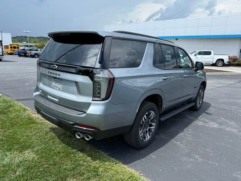 Used 2026 Chevrolet Tahoe Z71 w/ Comfort Package AWD/4WD image 11