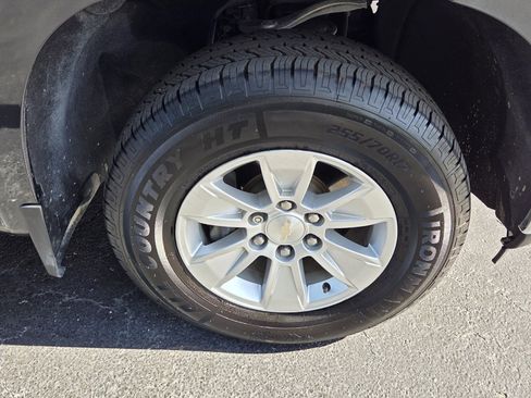 Used 2022 Chevrolet Silverado 1500 LT image 12