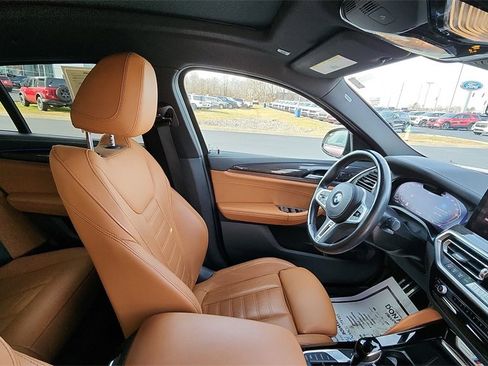 Used 2022 BMW X4 M40i image 13