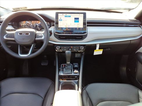 New 2026 Jeep Compass Limited w/ Sun, Sound & Navigation Group image 4