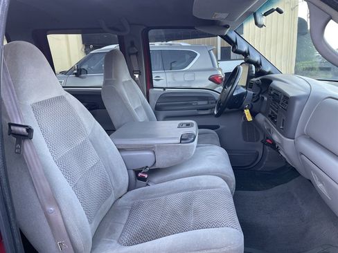 Used 2001 Ford F350 XLT image 16