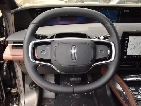 New 2026 Lincoln Nautilus Reserve w/ Jet Appearance Package image 29