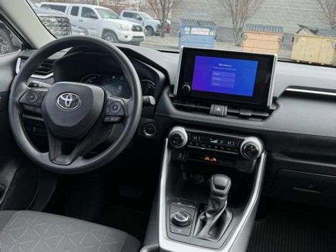 Certified 2023 Toyota RAV4 XLE w/ Convenience Package image 28