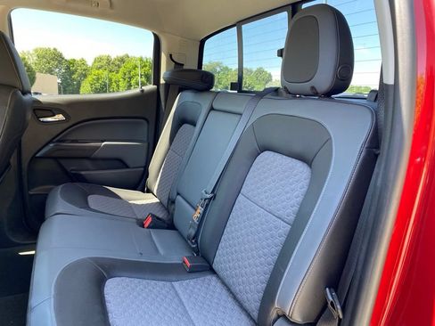 Used 2015 Chevrolet Colorado Z71 AWD/4WD image 17