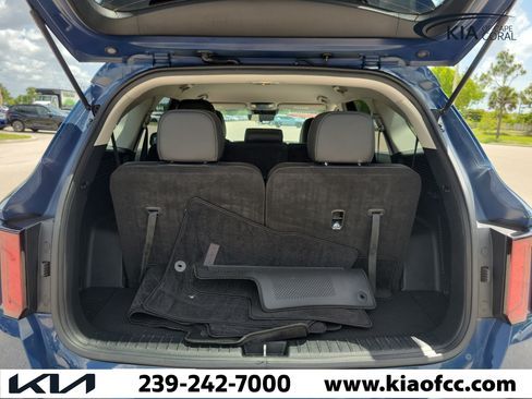 Certified 2024 Kia Sorento S FWD image 10