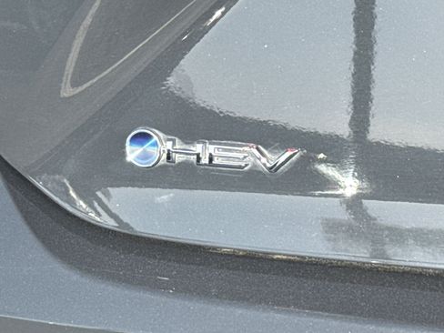 Certified 2025 Toyota Camry SE FWD image 10