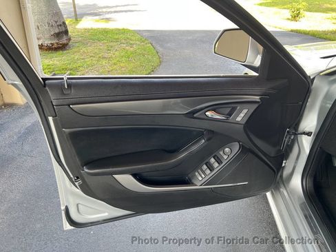 Used 2011 Cadillac CTS Performance w/ CTS Appearance Package AWD/4WD image 47