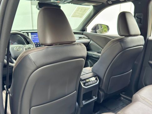 Used 2024 Lexus TX 350 AWD w/ Technology Package image 38