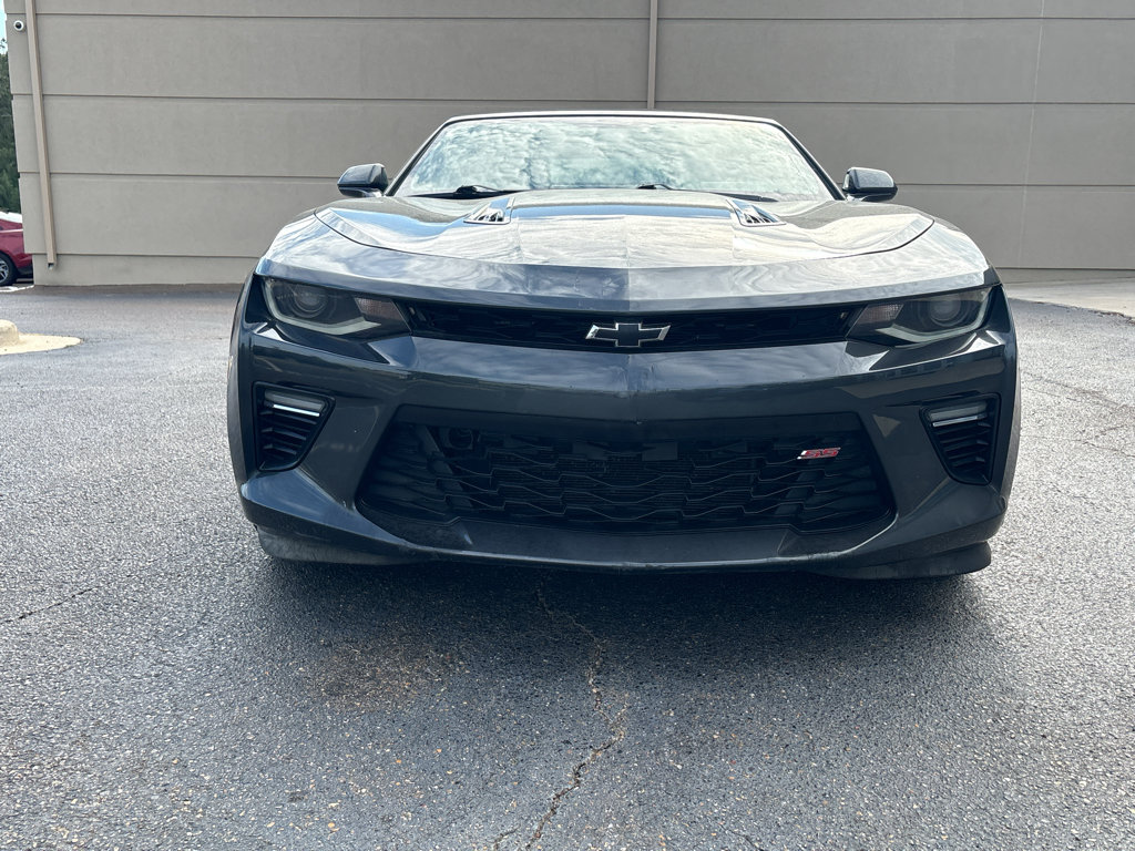 Used 2016 Chevrolet Camaro SS RWD image 3