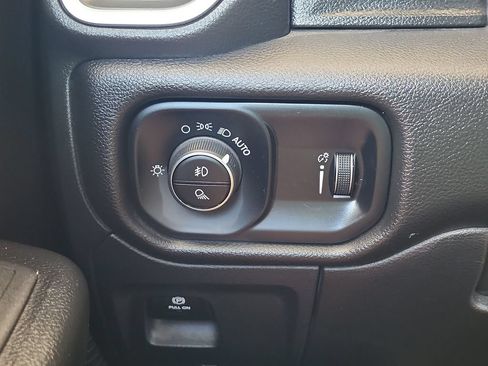 Used 2024 RAM 1500 Lone Star AWD/4WD image 25