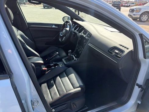 Used 2019 Volkswagen GTI S image 32