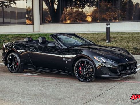 Used 2013 Maserati GranTurismo Sport image 40