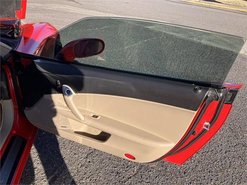 Used 2010 Chevrolet Corvette Coupe w/ Preferred Equipment Group image 20